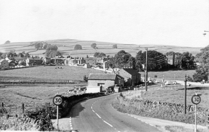 Bridge End C 1971.JPG - View of Bridge End from Bend Gate Road, around 1971.